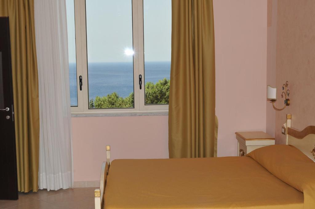 Hotel Scilla Habitación foto